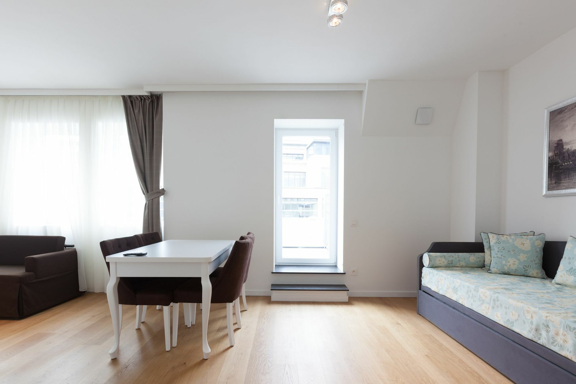 Residence Regent 55 Bruksela Zewnętrze zdjęcie